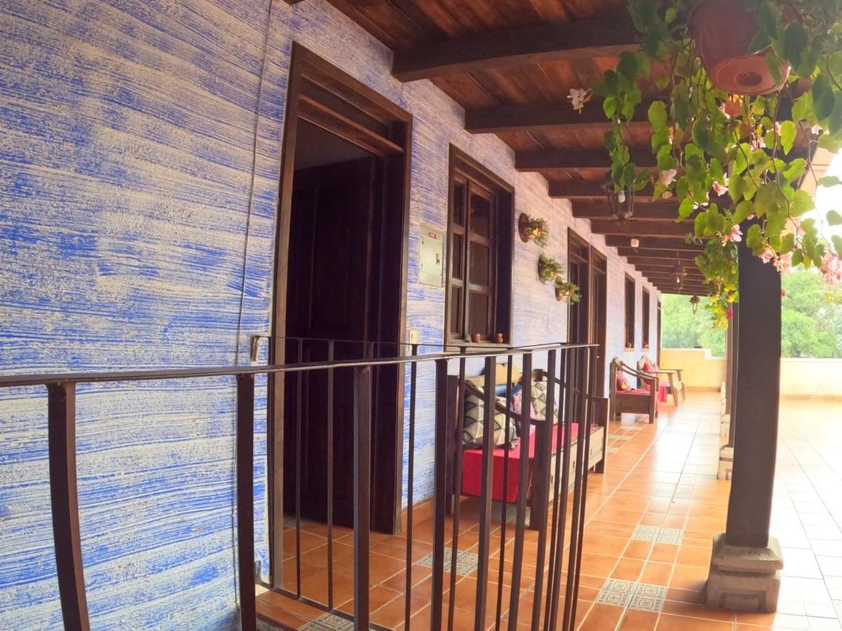 Hotel El Mirador Anexo 1 Santa Lucía Milpas Altas Esterno foto